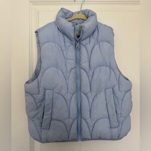 Zara blue puffer vest Girl Size 8-9